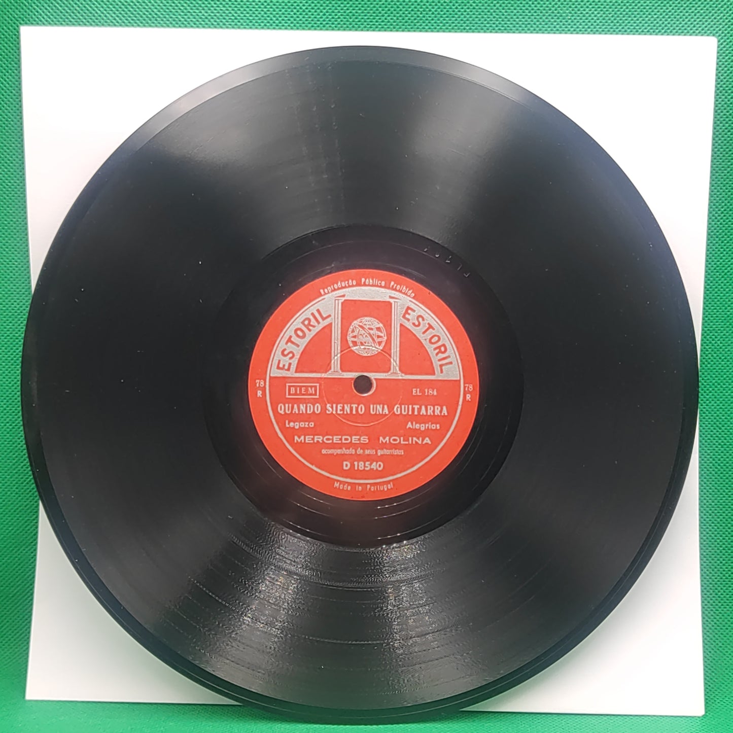 MERCEDES MOLINA - CASCABELES