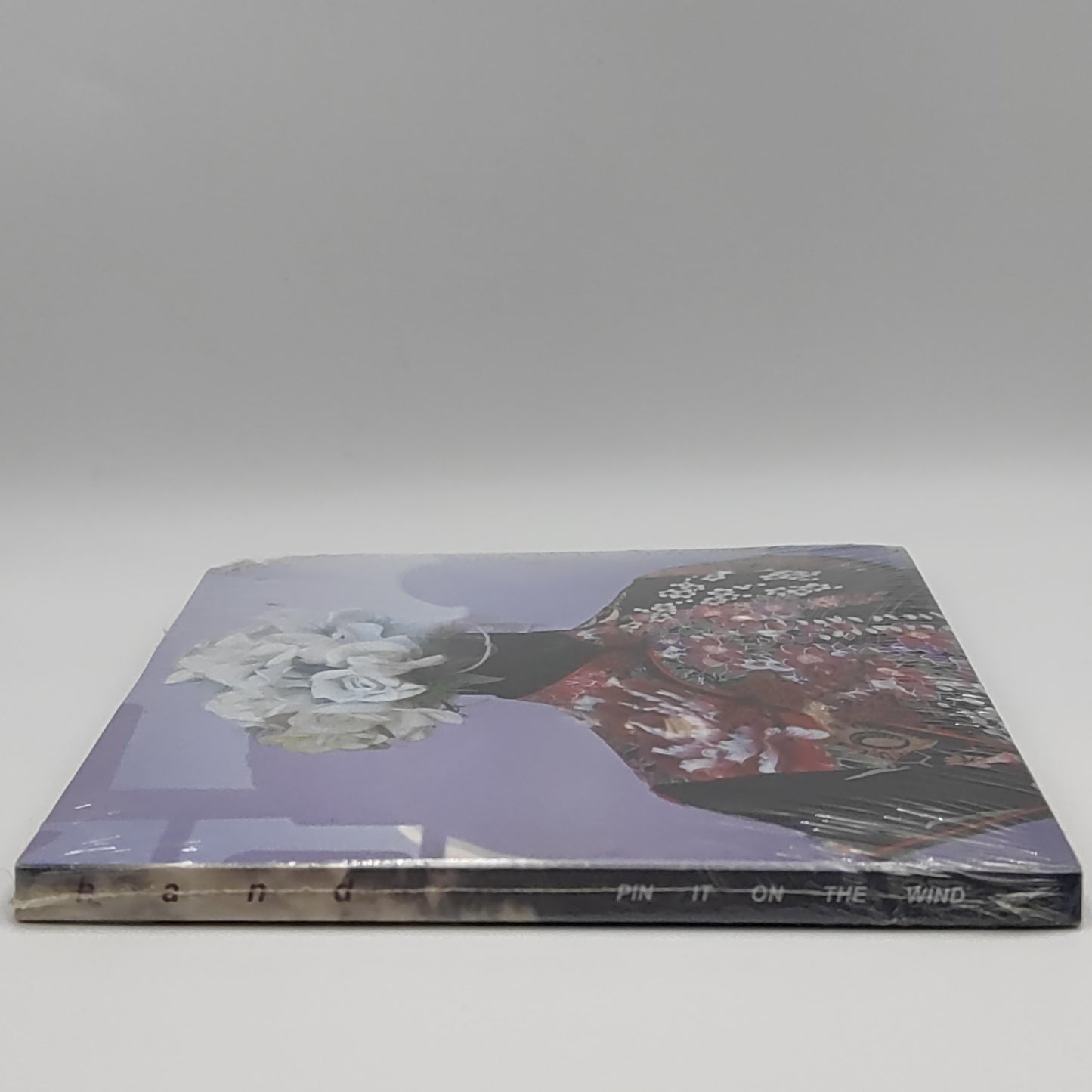 Hand – Pin It On The Wind