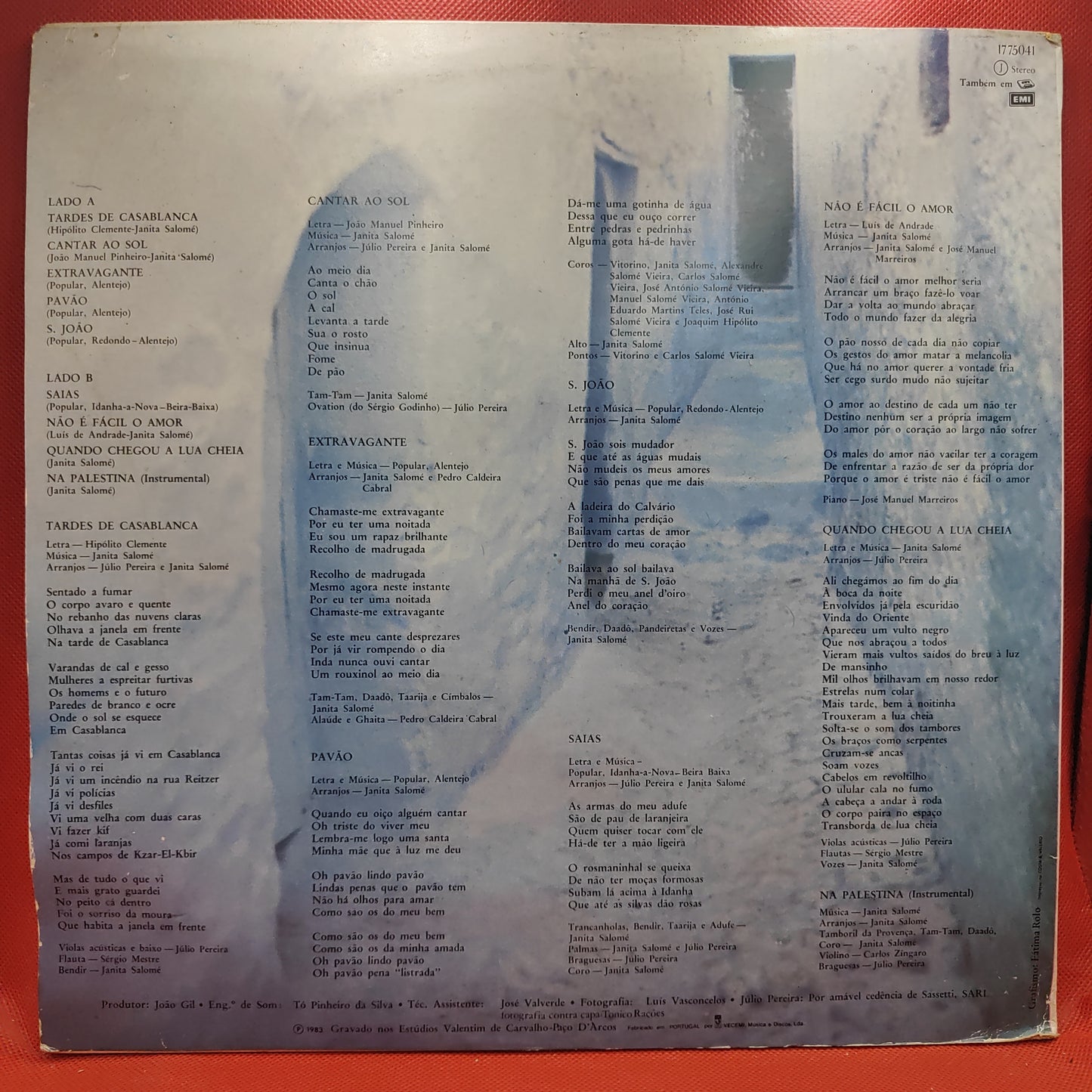 Janita Salomé – Singing to the Sun