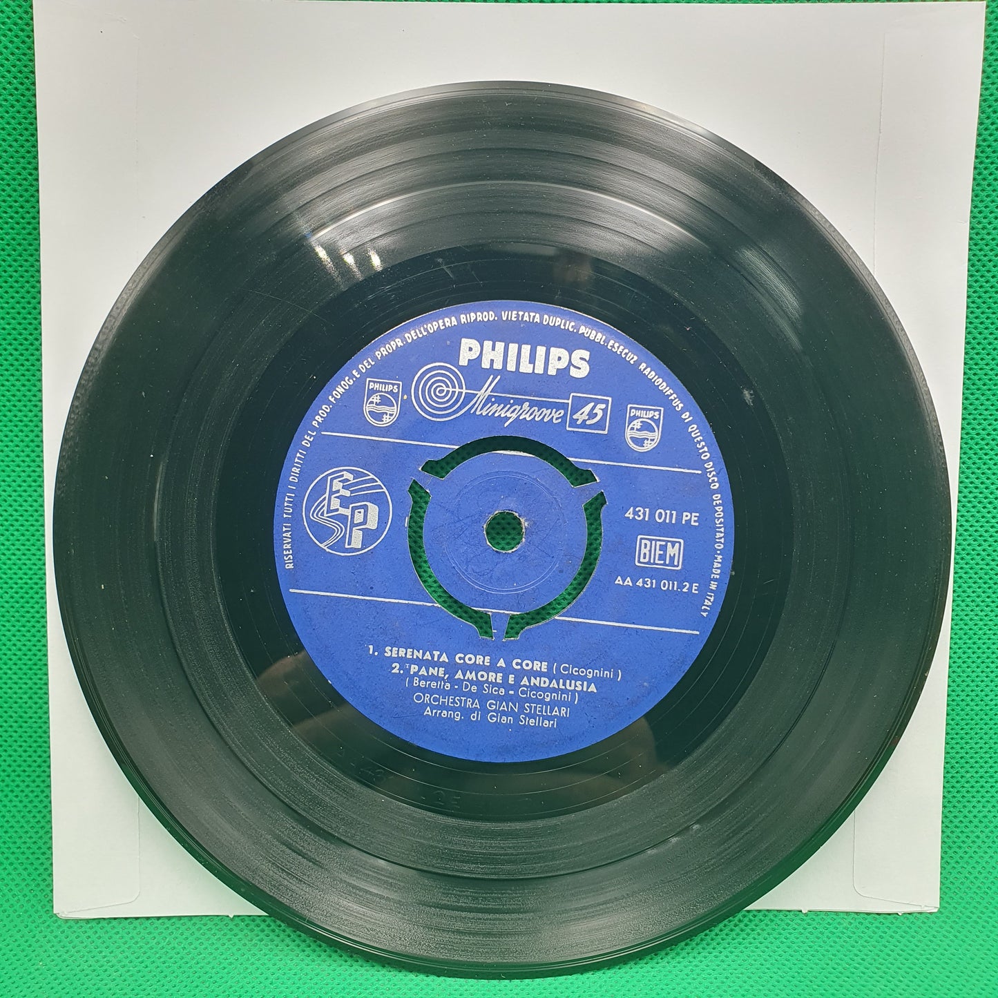 Orchestra Gian Stellari - Serenata Core Core, Pane Amor e Andalusia