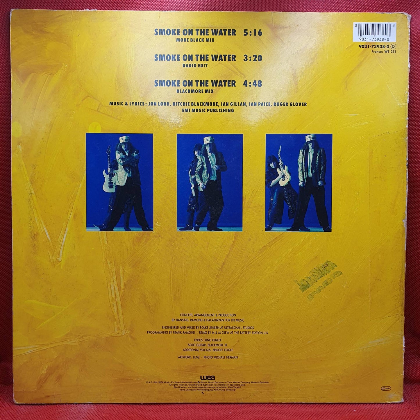King Kurlee Feat. Blackmore Jr. – Smoke On The Water