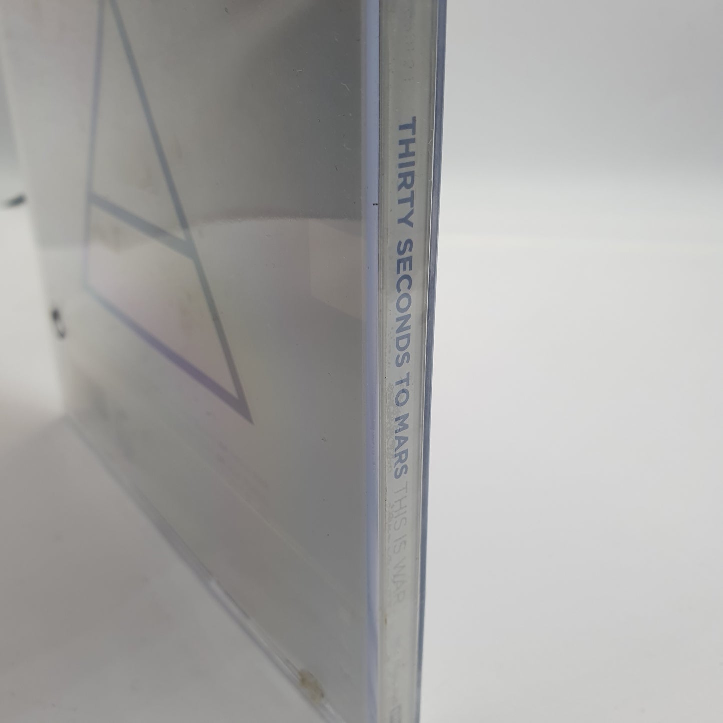 Thirty Seconds To Mars – This Is War