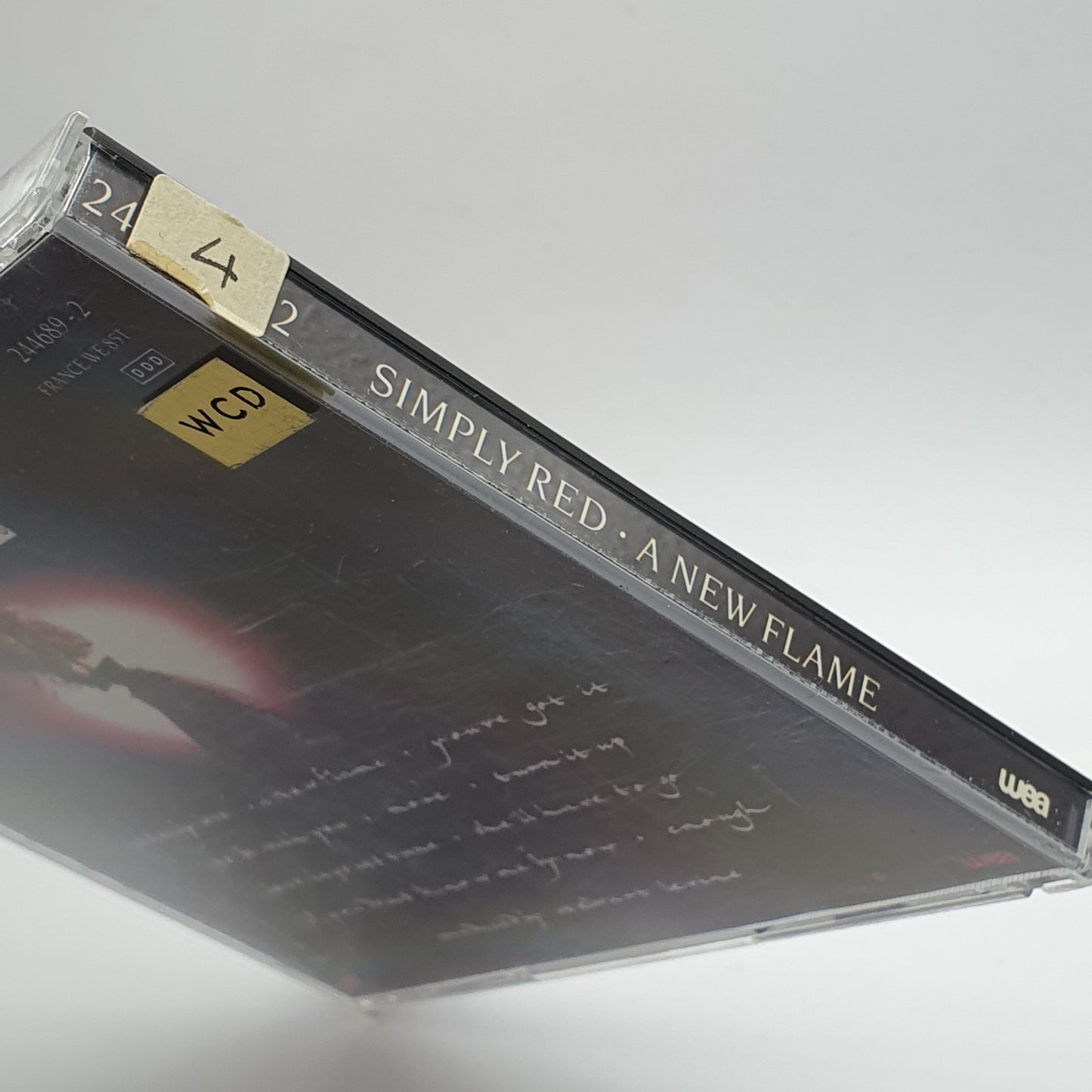 Simply Red – A New Flame