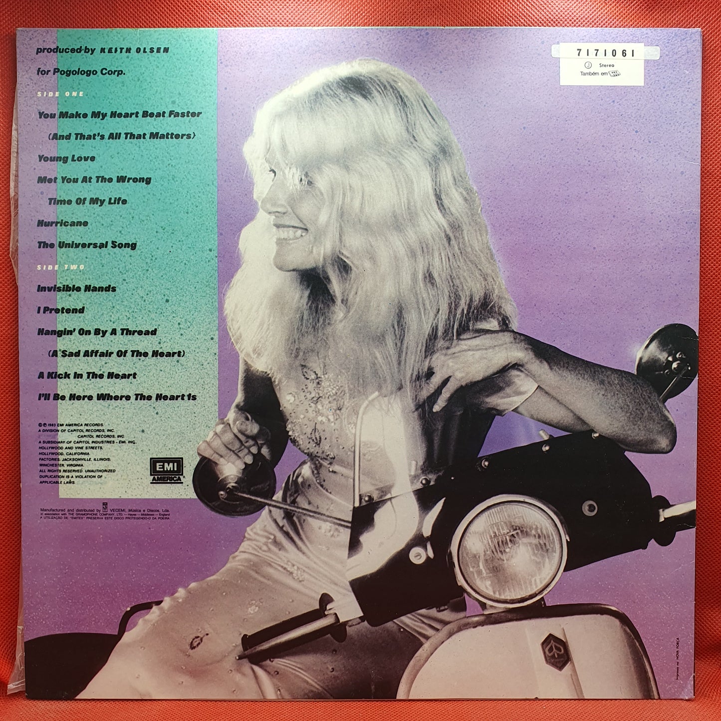 Kim Carnes – Café Racers