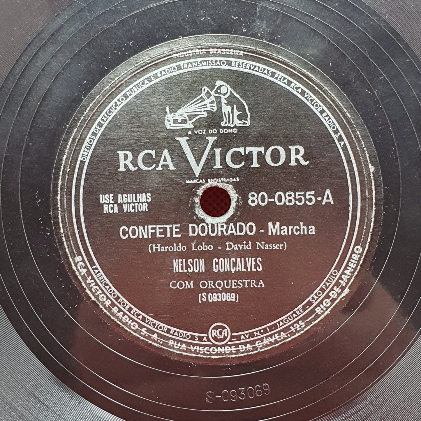 Nelson Gonçalves – Confete Dourado / Desprezado