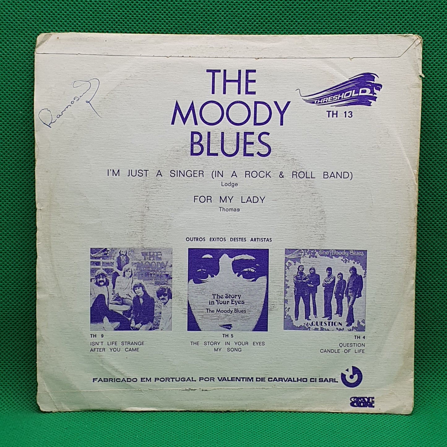 The Moody Blues – I'm Just A Singer (In A Rock And Roll Band)