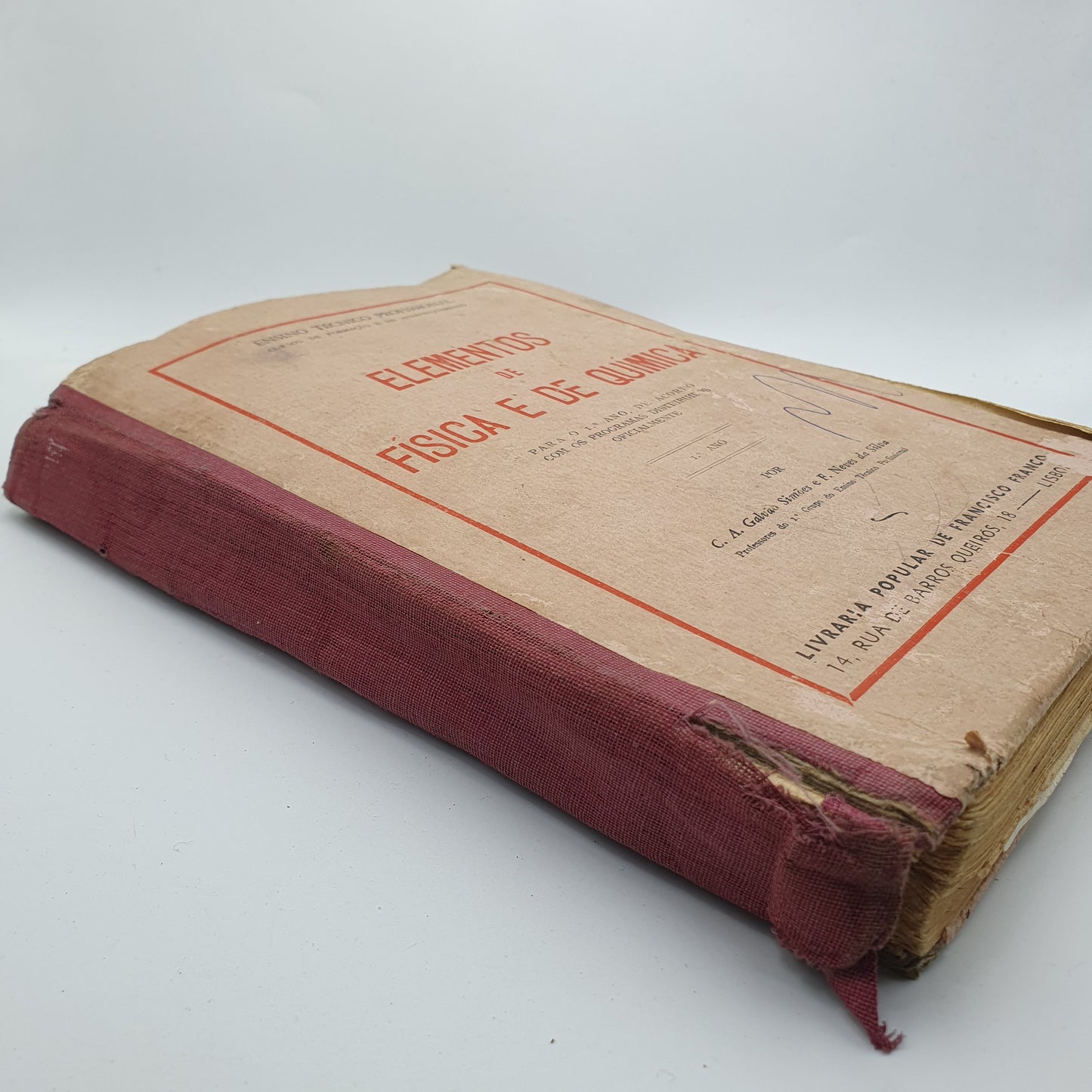 Ensino Técnico - Elementos de Fisica e de Quimica