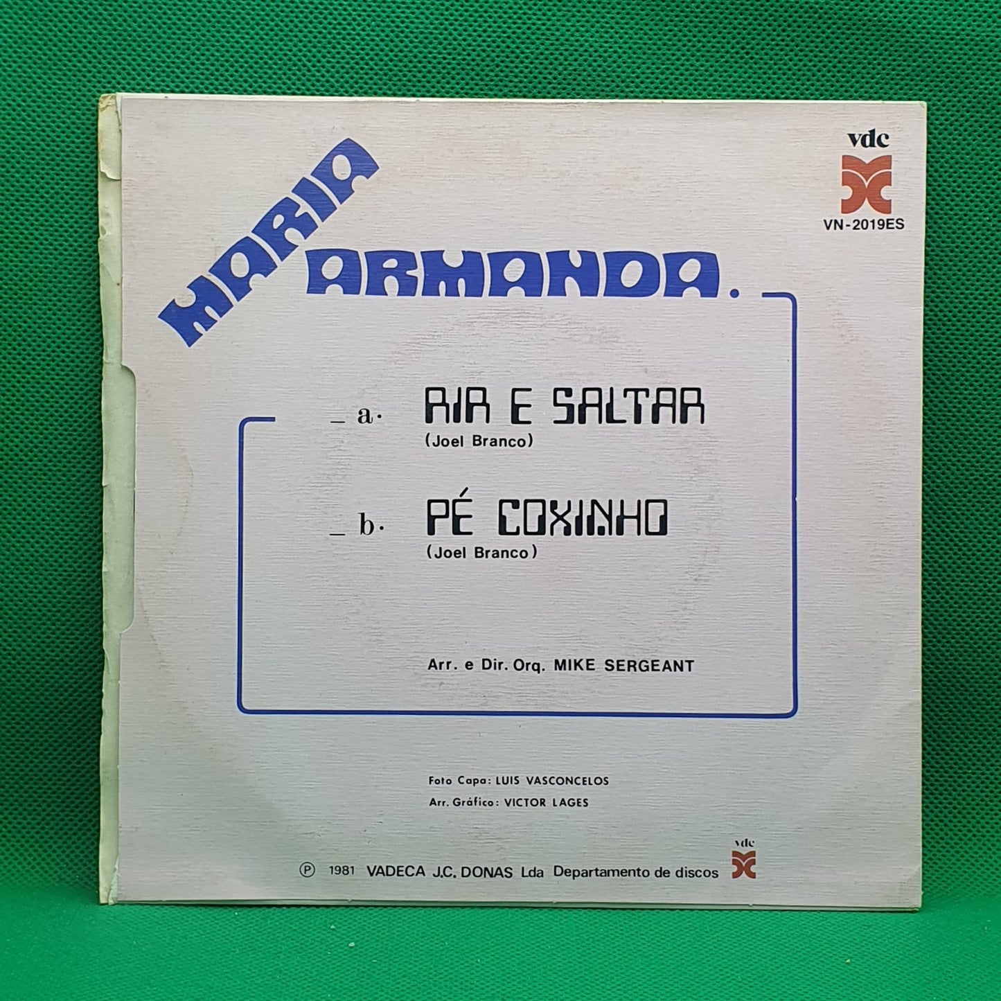 Maria Armanda – Rir E Saltar / Pé Coxinho