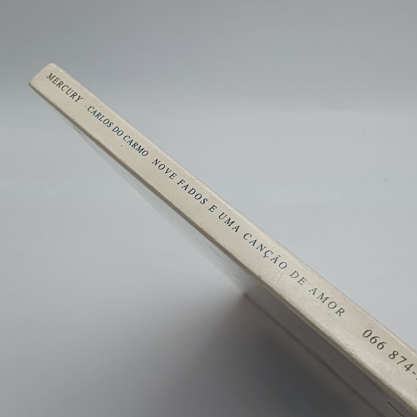 Carlos Do Carmo – Nove Fados E Uma Canção De Amor