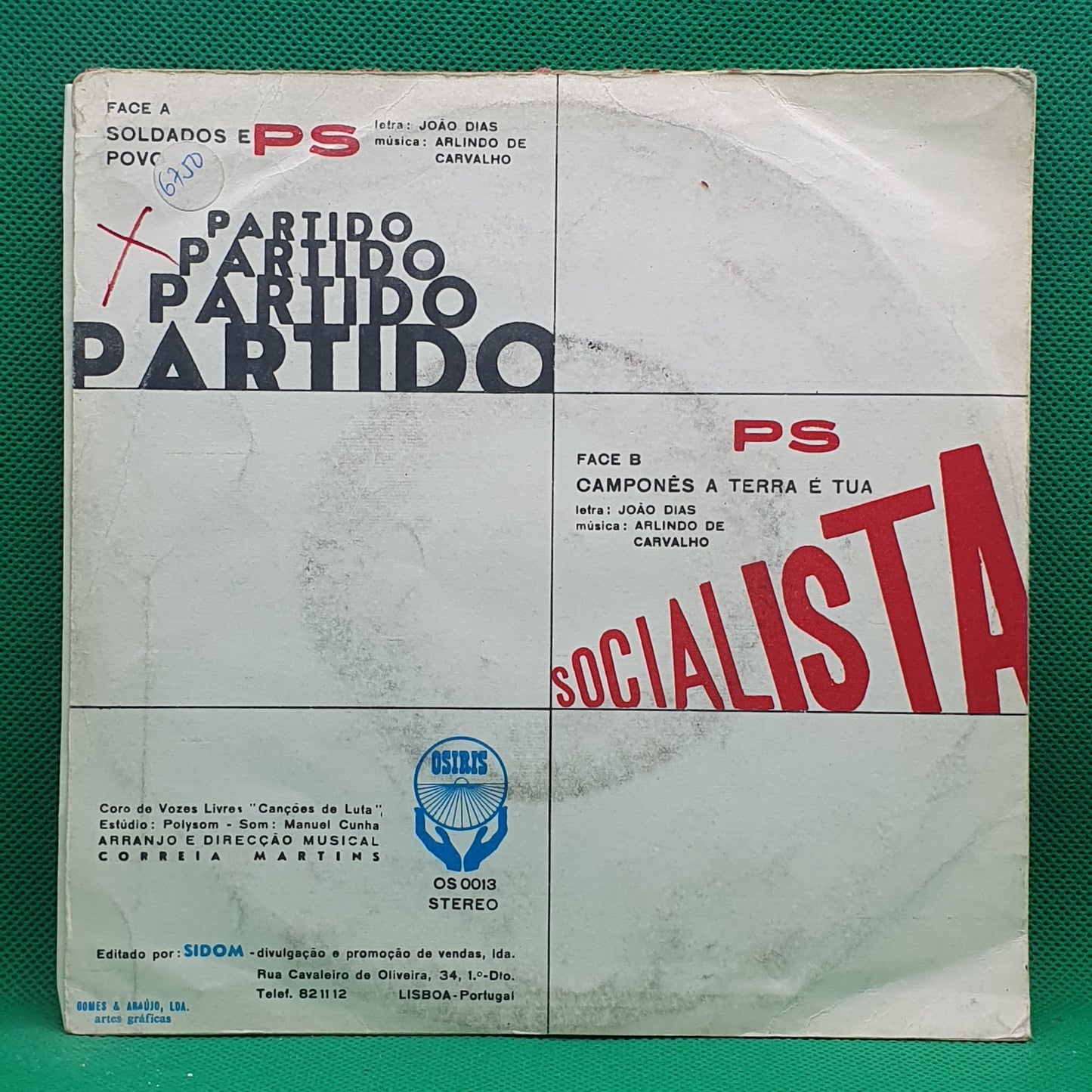 João Dias, Arlindo De Carvalho – Soldados E Povo / Camponês A Terra É Tua