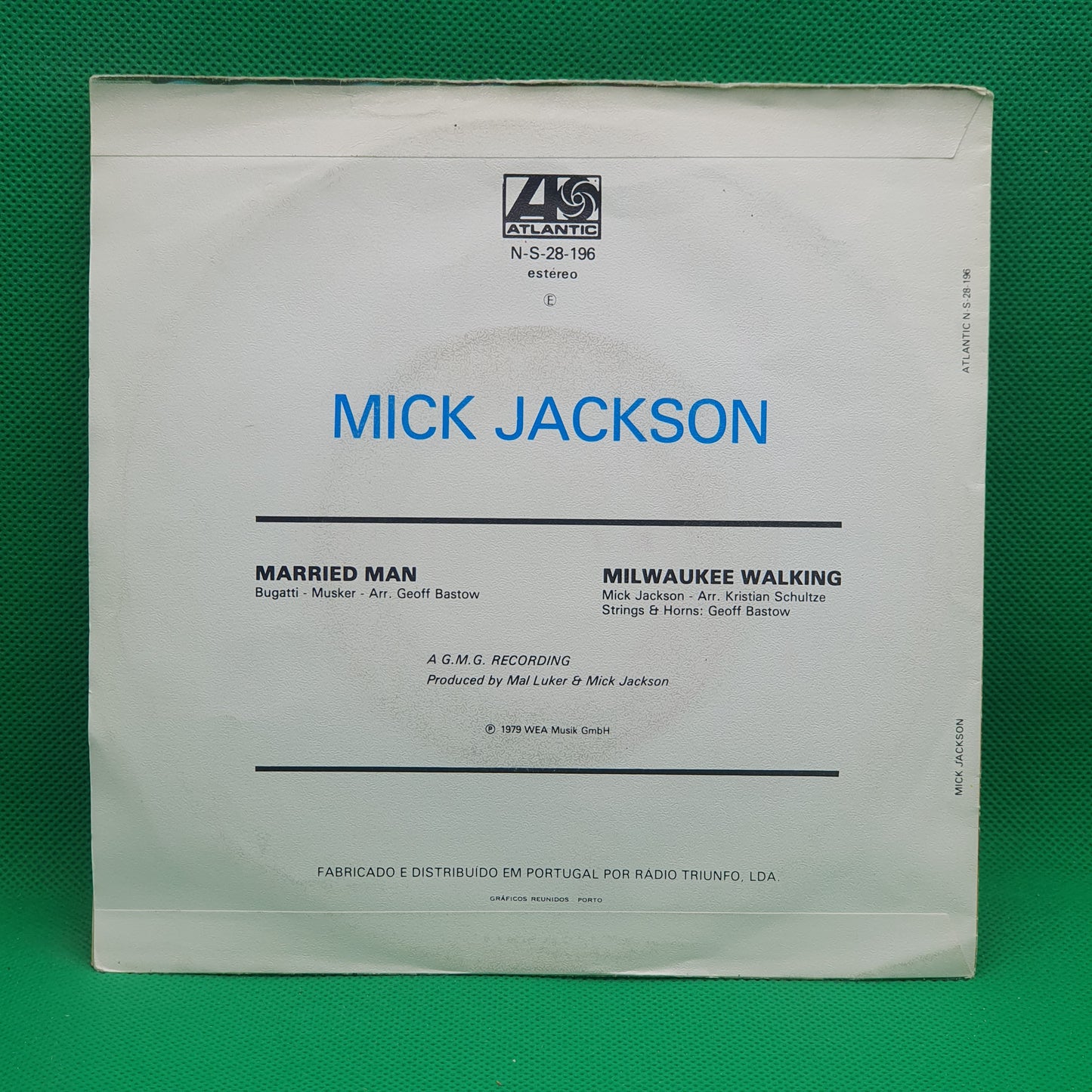 Mick Jackson – Married Men