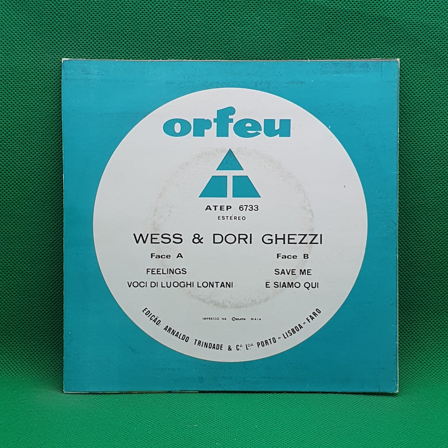 Wess And Dori Ghezzi – Feelings
