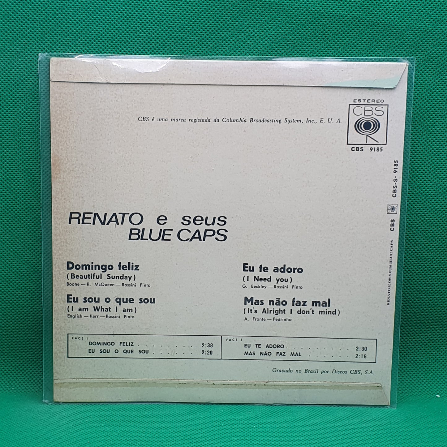 Renato E Seus Blue Caps – Domingo Feliz