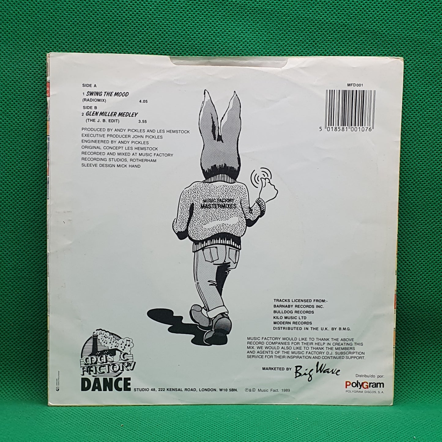 Jive Bunny And The Mastermixers – Swing The Mood