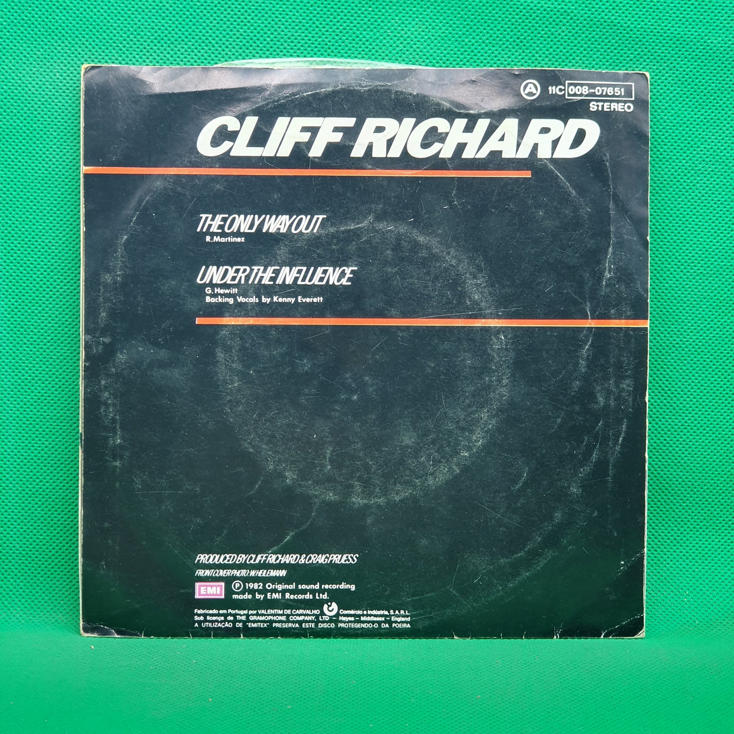 Cliff Richard – The Only Way Out