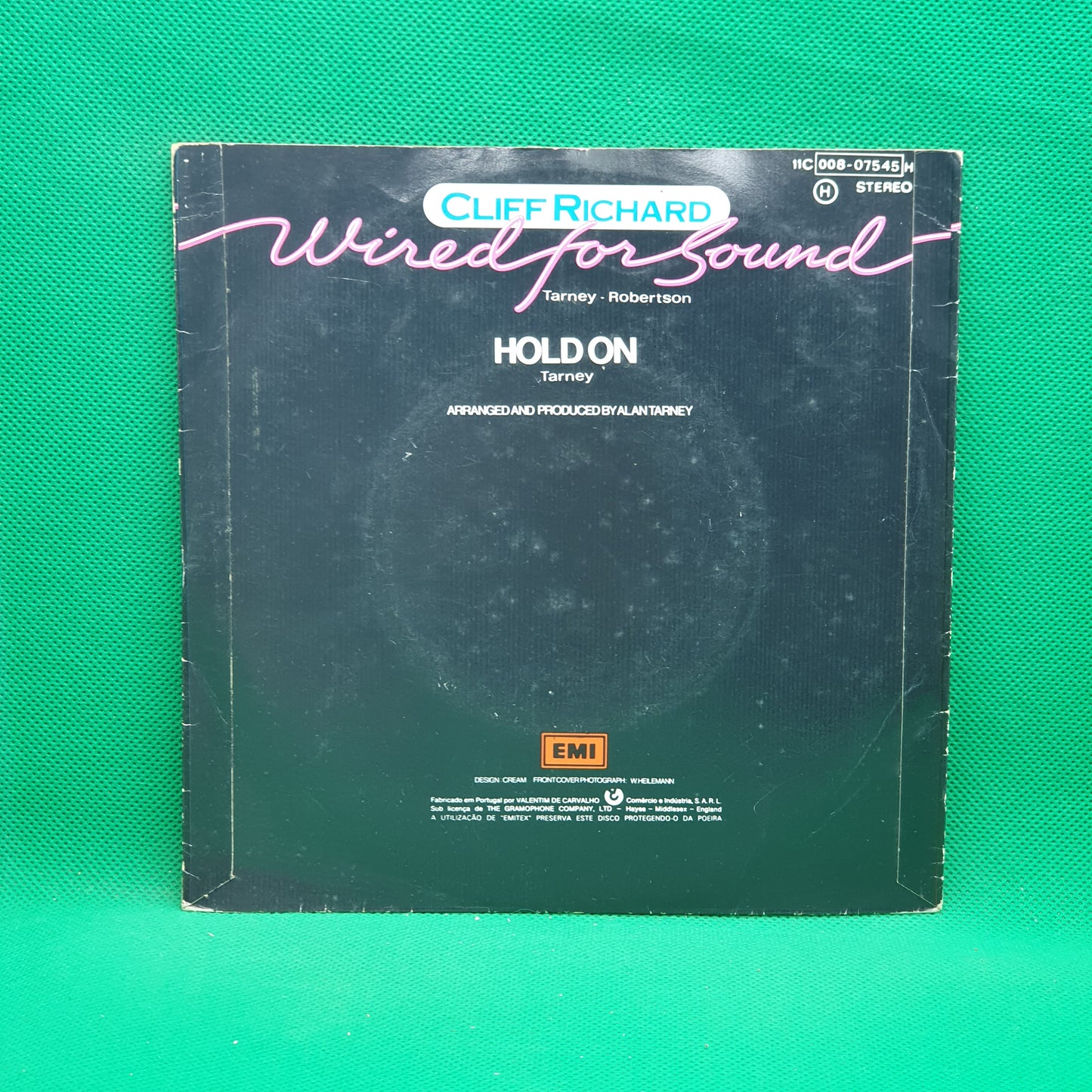 Cliff Richard – Wired For Sound