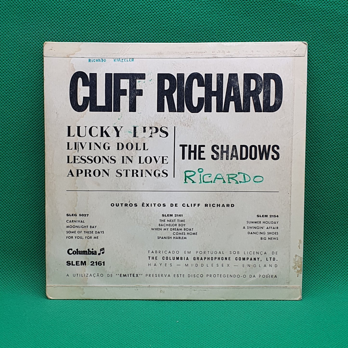 Cliff Richard – Lucky Lips
