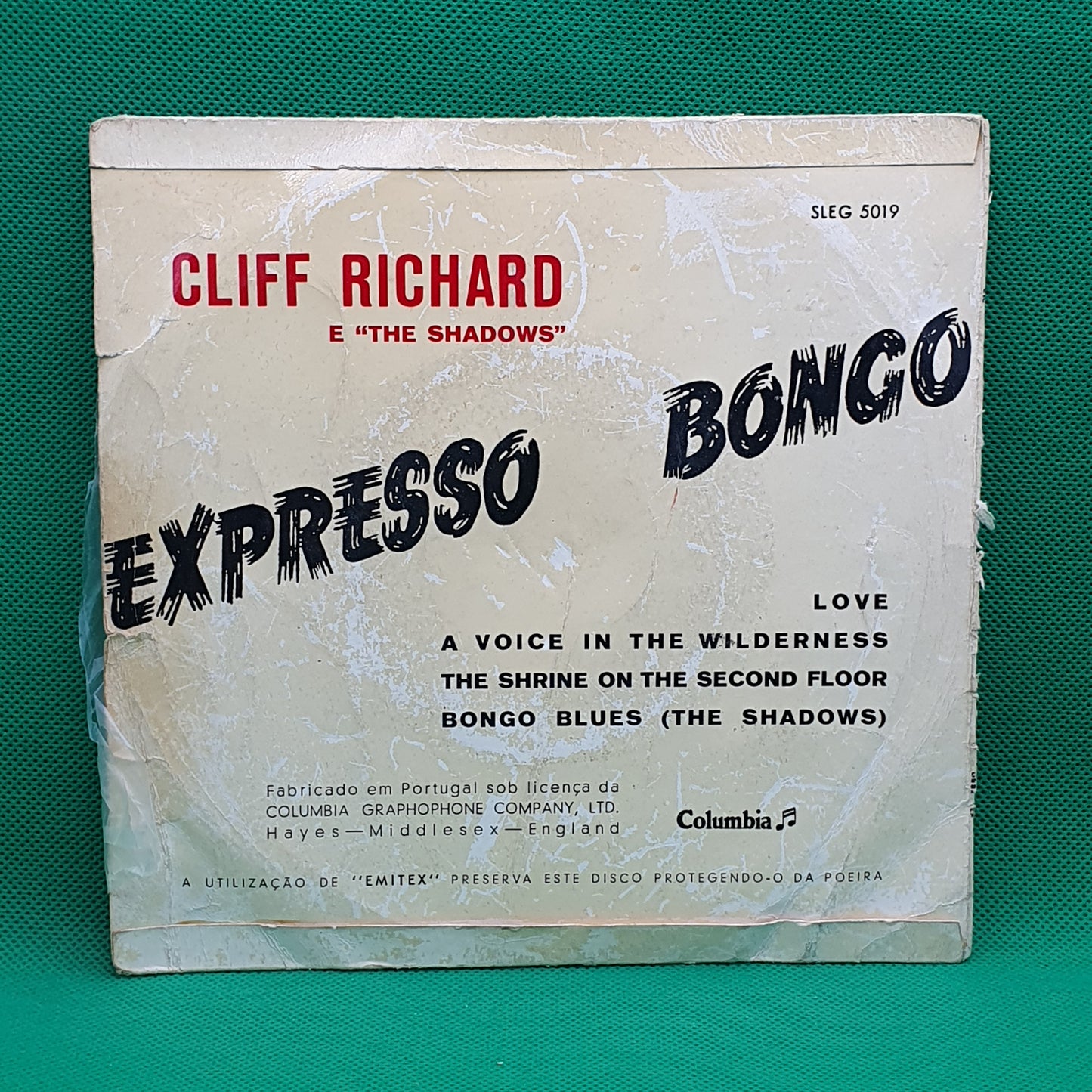 Cliff Richard e "The Shadows" – Expresso Bongo