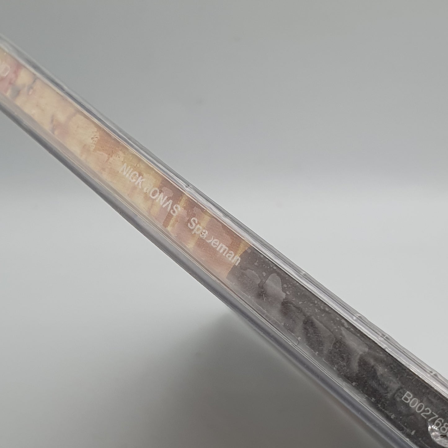 Nick Jonas – Spaceman