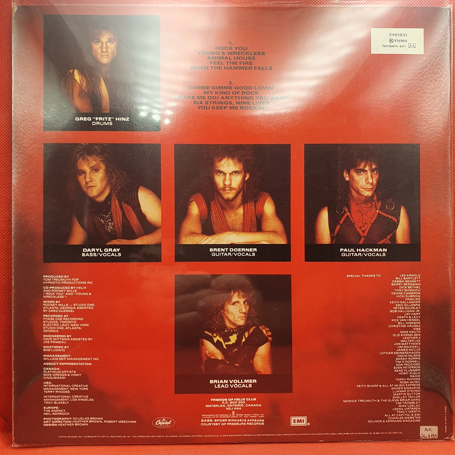 Helix – Walkin' The Razor's Edge