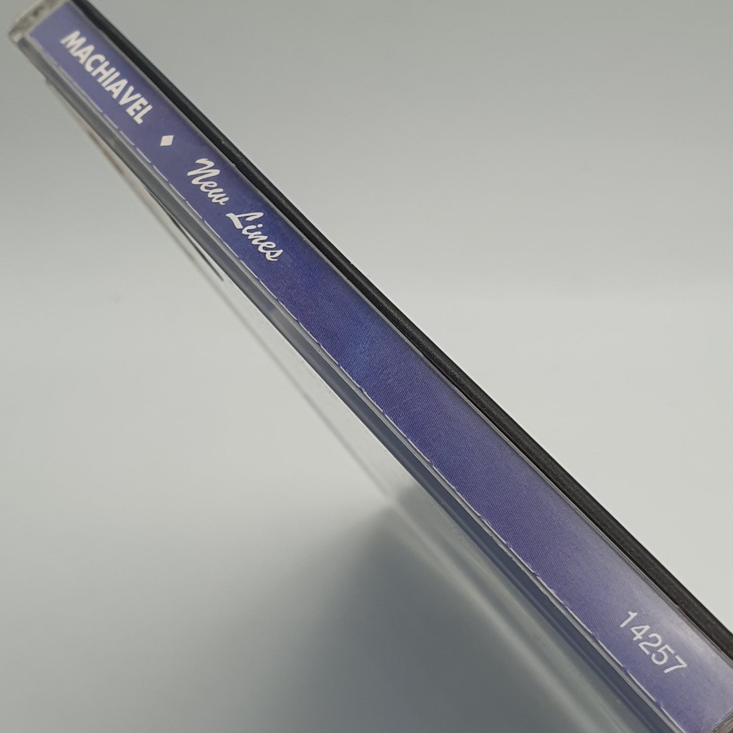 Machiavel – New Lines