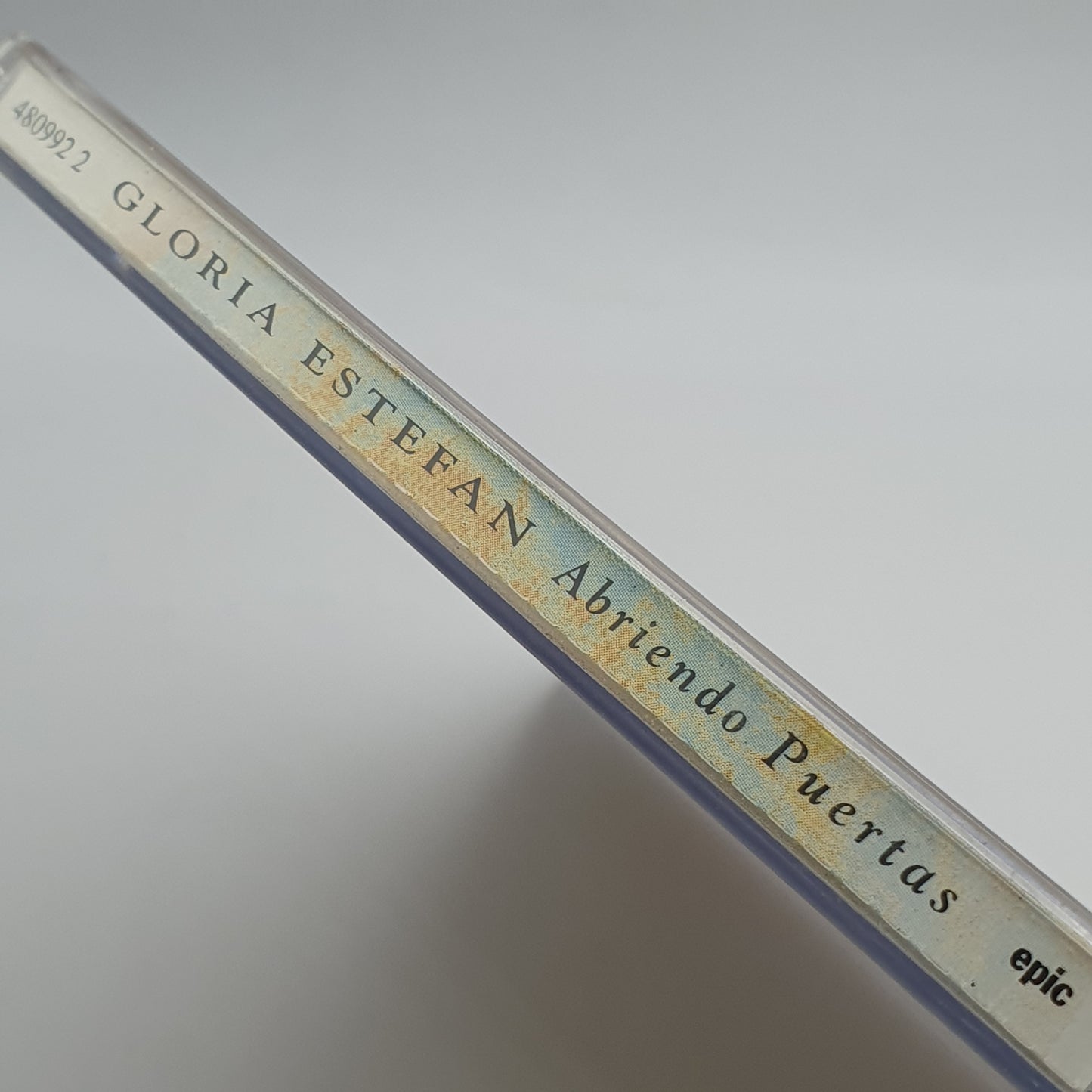 Gloria Estefan – Abriendo Puertas