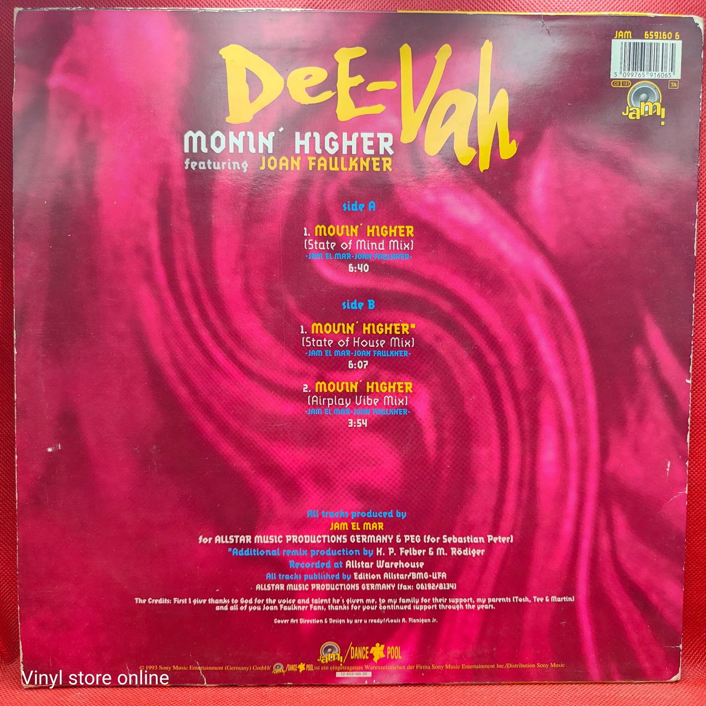 Dee-Vah Featuring Joan Faulkner – Movin' Higher