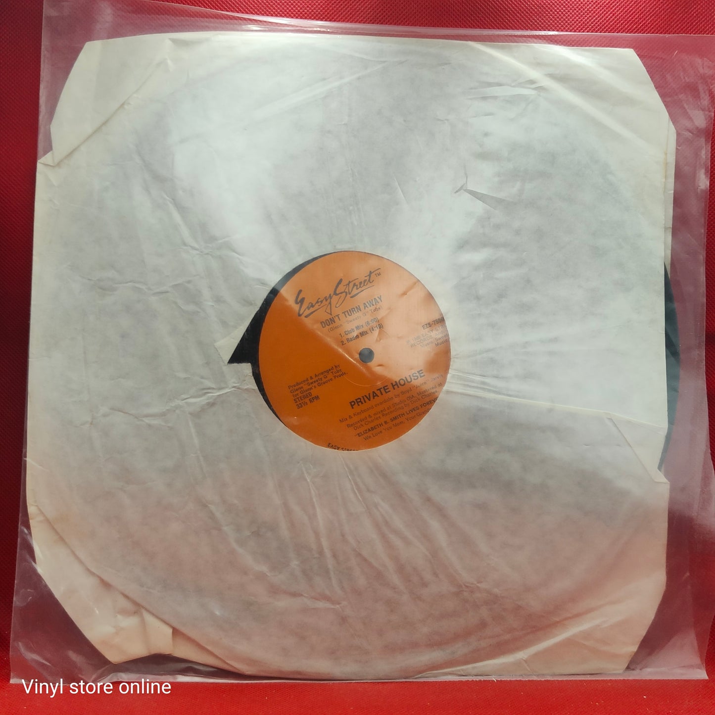 Private House – Don't Turn Away