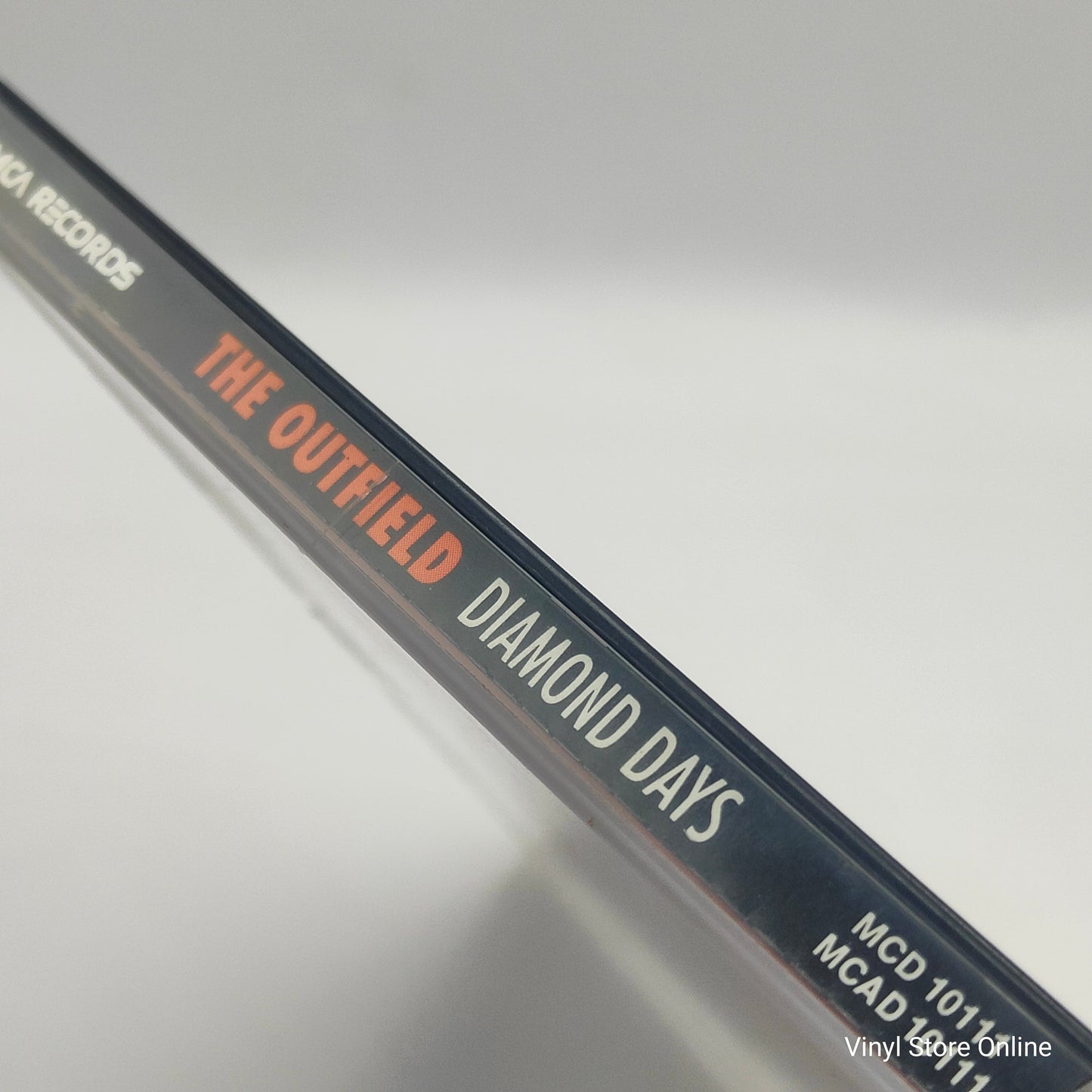 The Outfield – Diamond Days