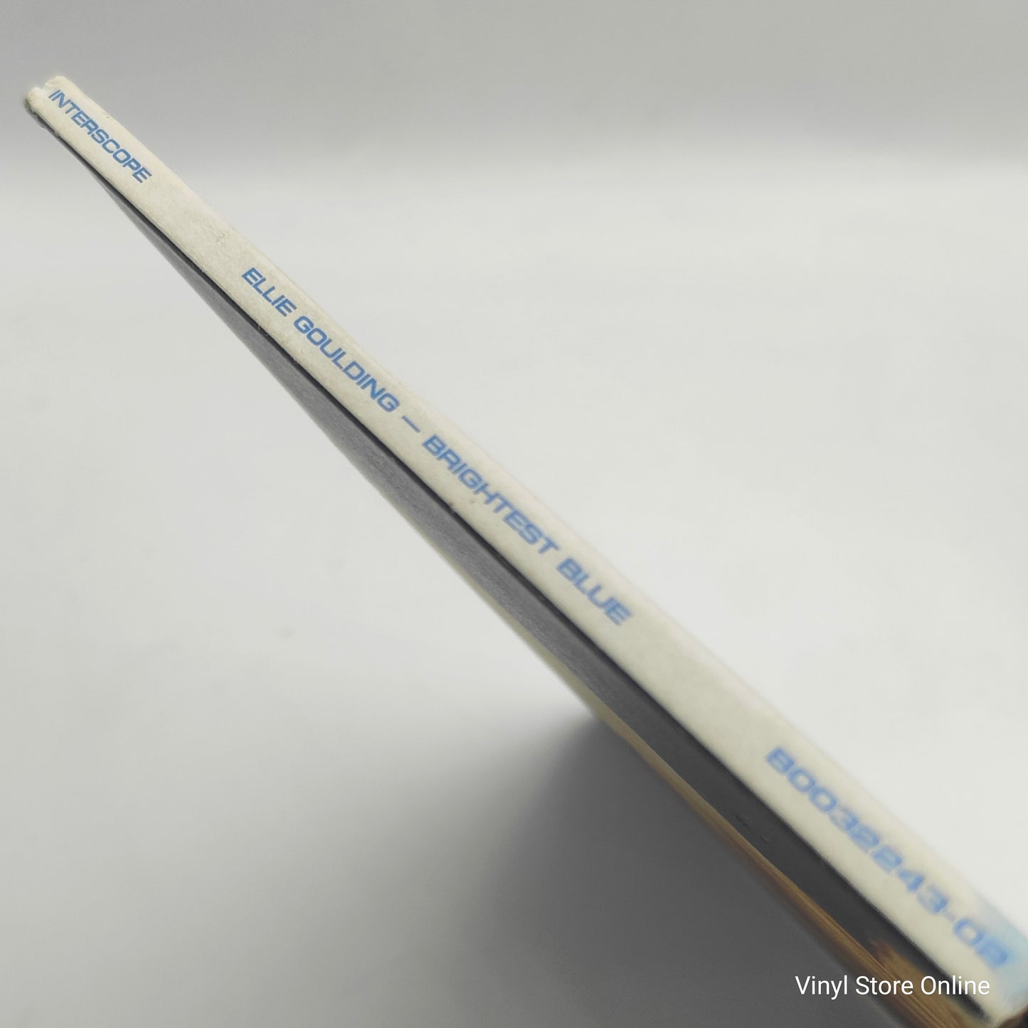 Ellie Goulding – Brightest Blue