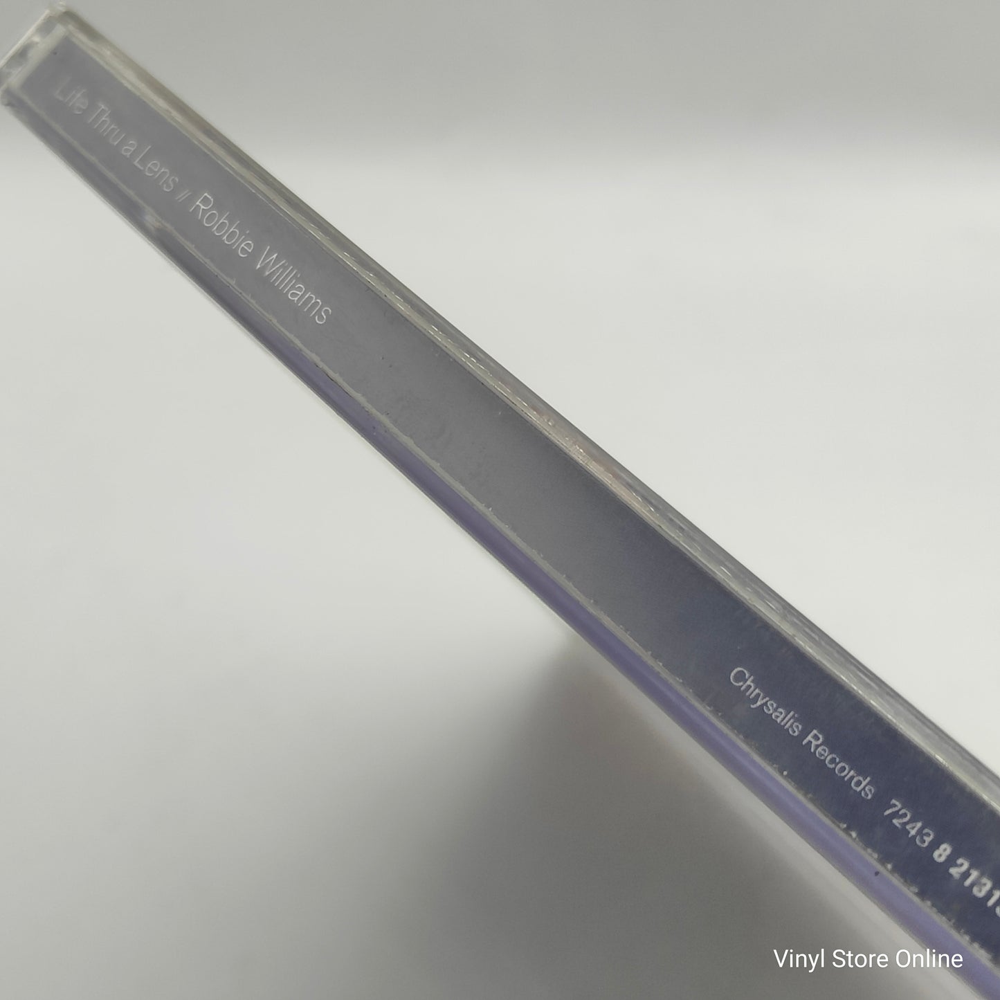 Robbie Williams – Life Thru A Lens