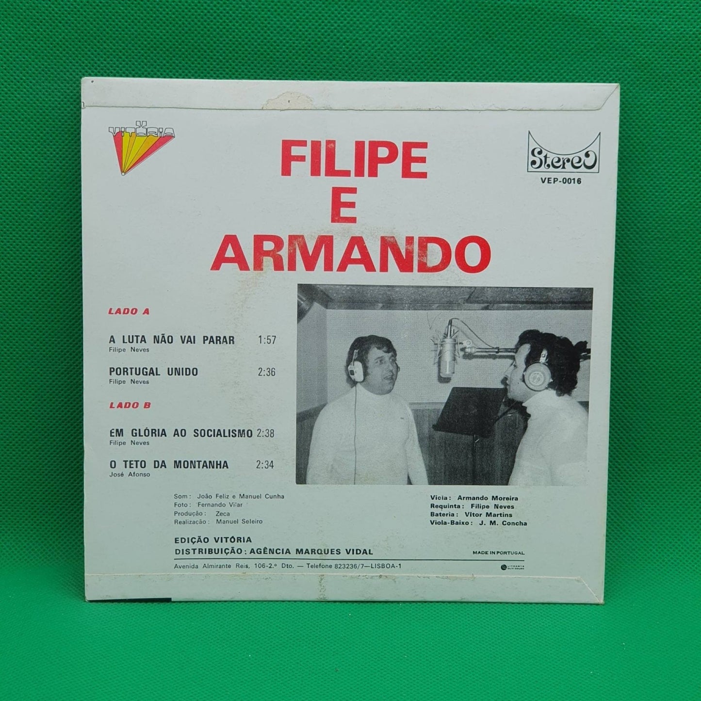Filipe E Armando – A Luta Não Vai Parar - Vinyl Store Online