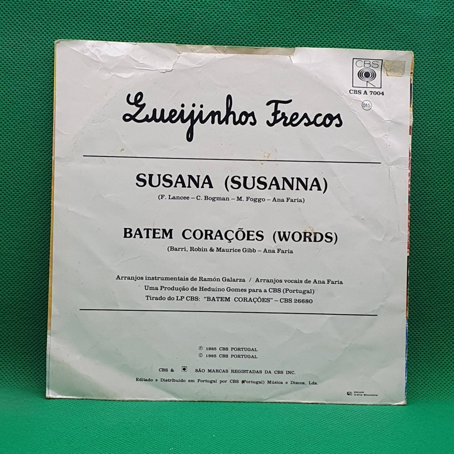 Queijinhos Frescos – Susana / Batem Corações - Vinyl Store Online
