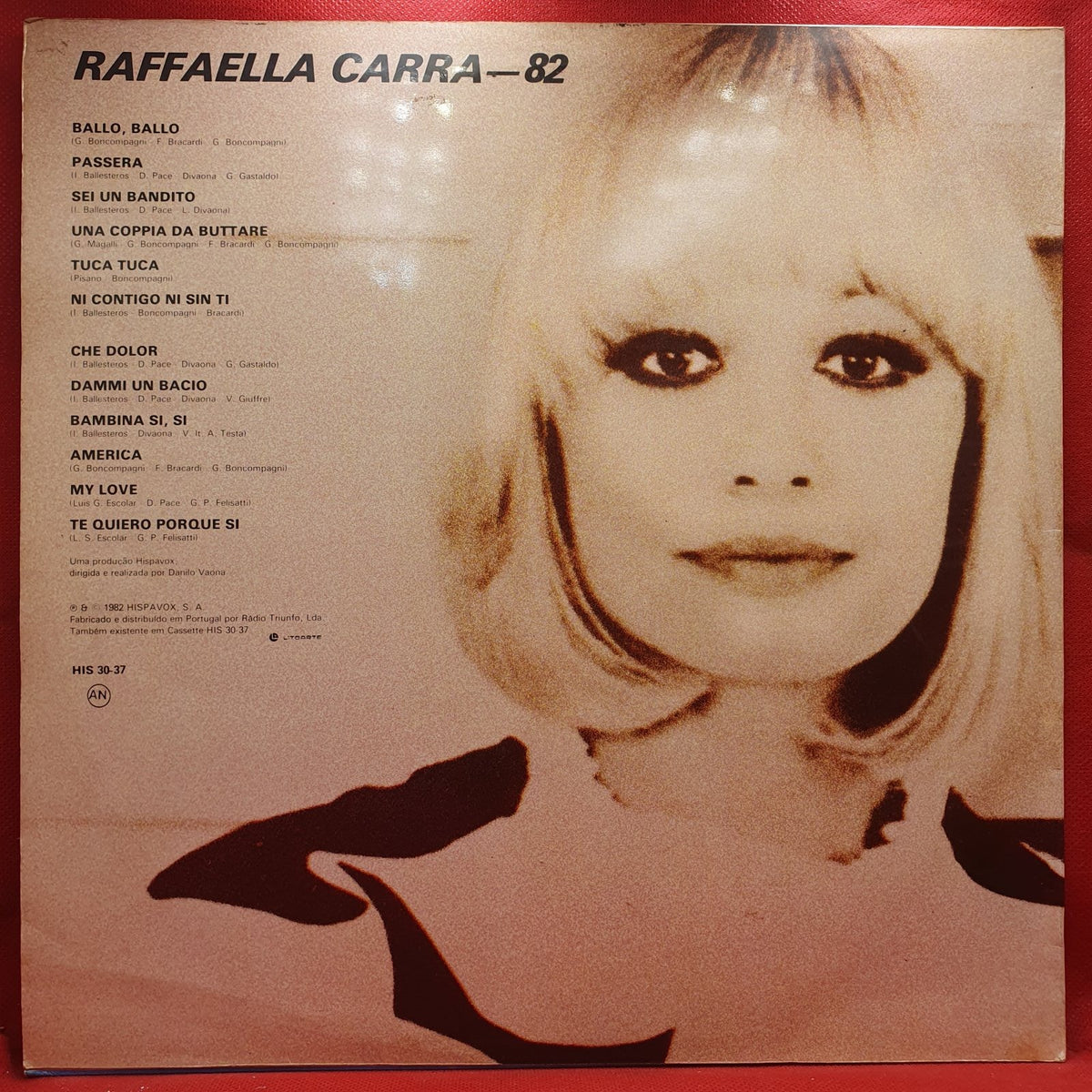 Raffaella Carrà - Raffaella Carrà '82 (LP) · fotografia 2 · VSO#1552-3772
