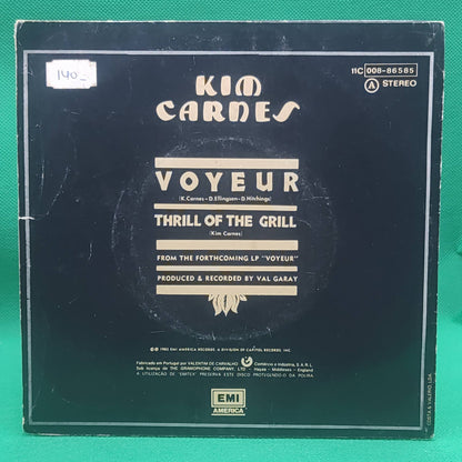 Kim Carnes – Voyeur