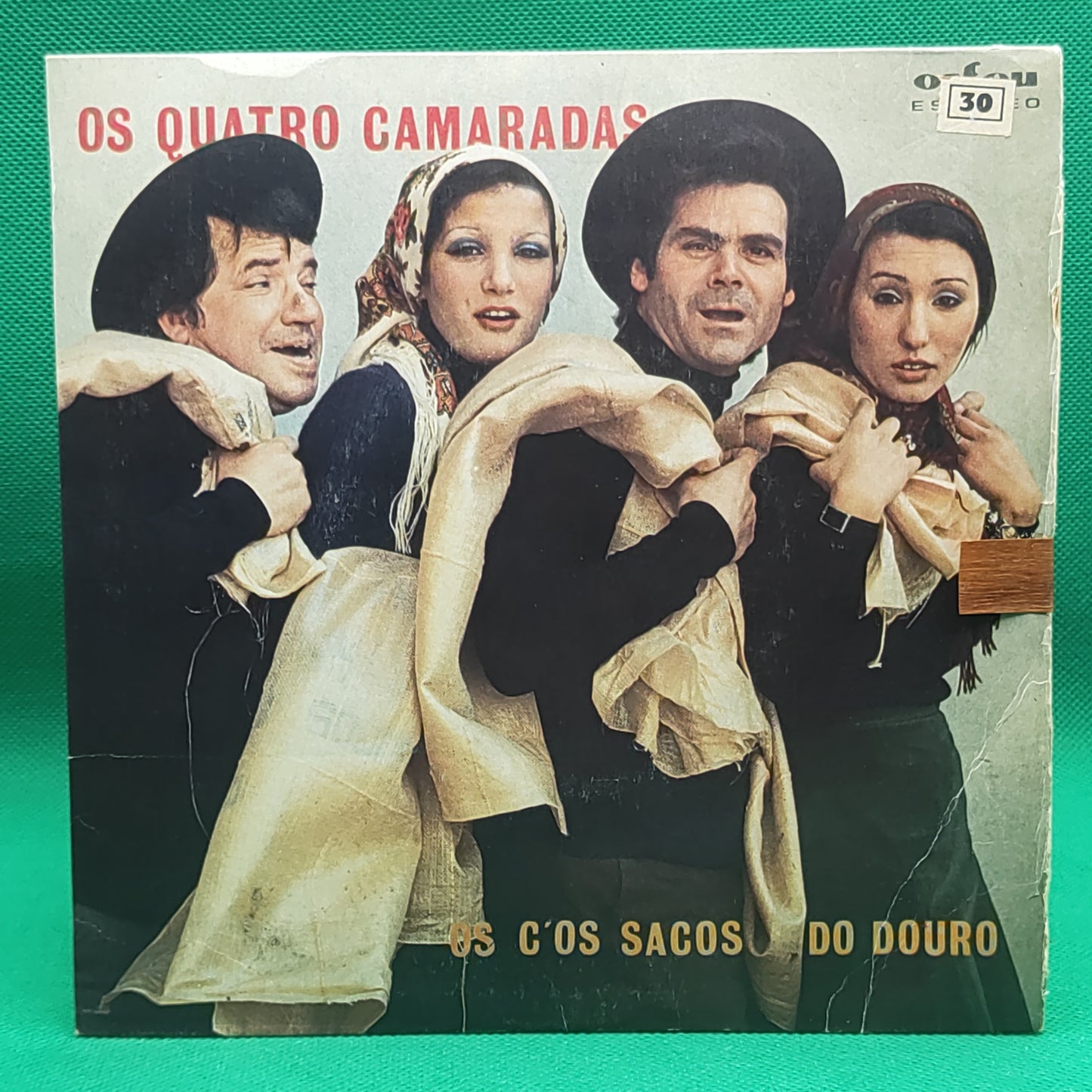 Os Quatro Camaradas – Os C´os Sacos Do Douro