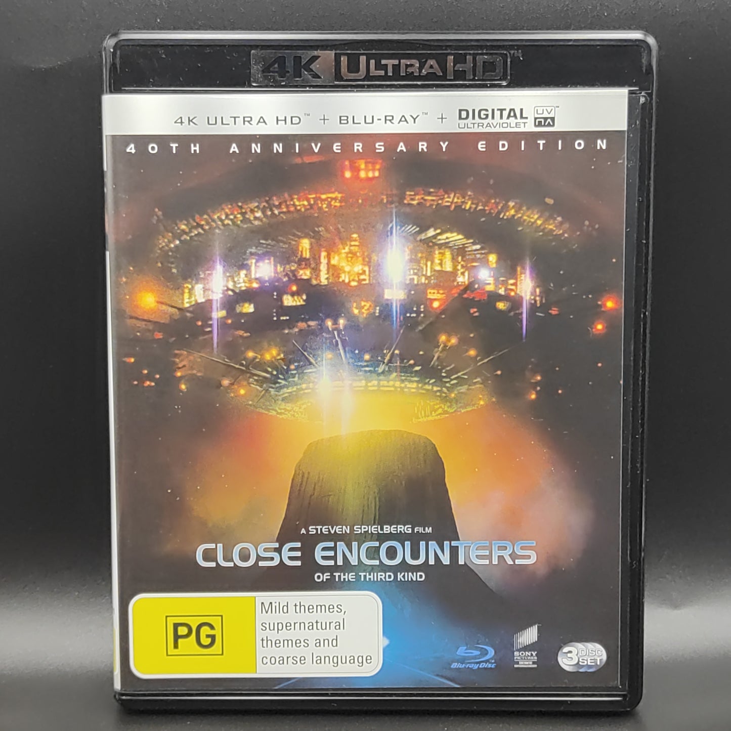 CLOSE ENCOUNTERS OF THE THIRD KIND 4K ULTRA HD + BLU-RAY