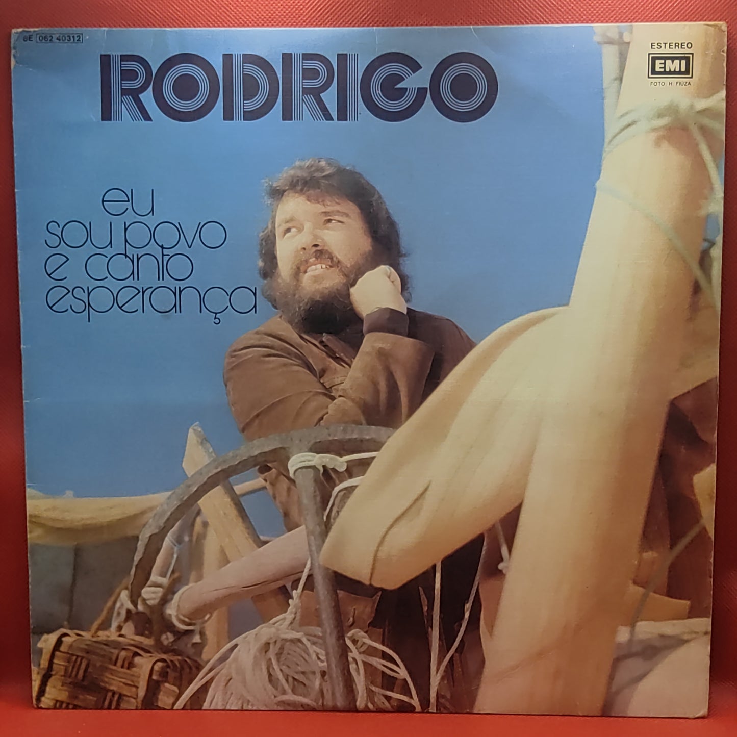 Rodrigo  – Eu Sou Povo E Canto Esperança