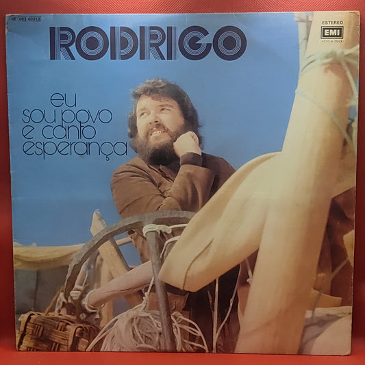 Rodrigo  – Eu Sou Povo E Canto Esperança