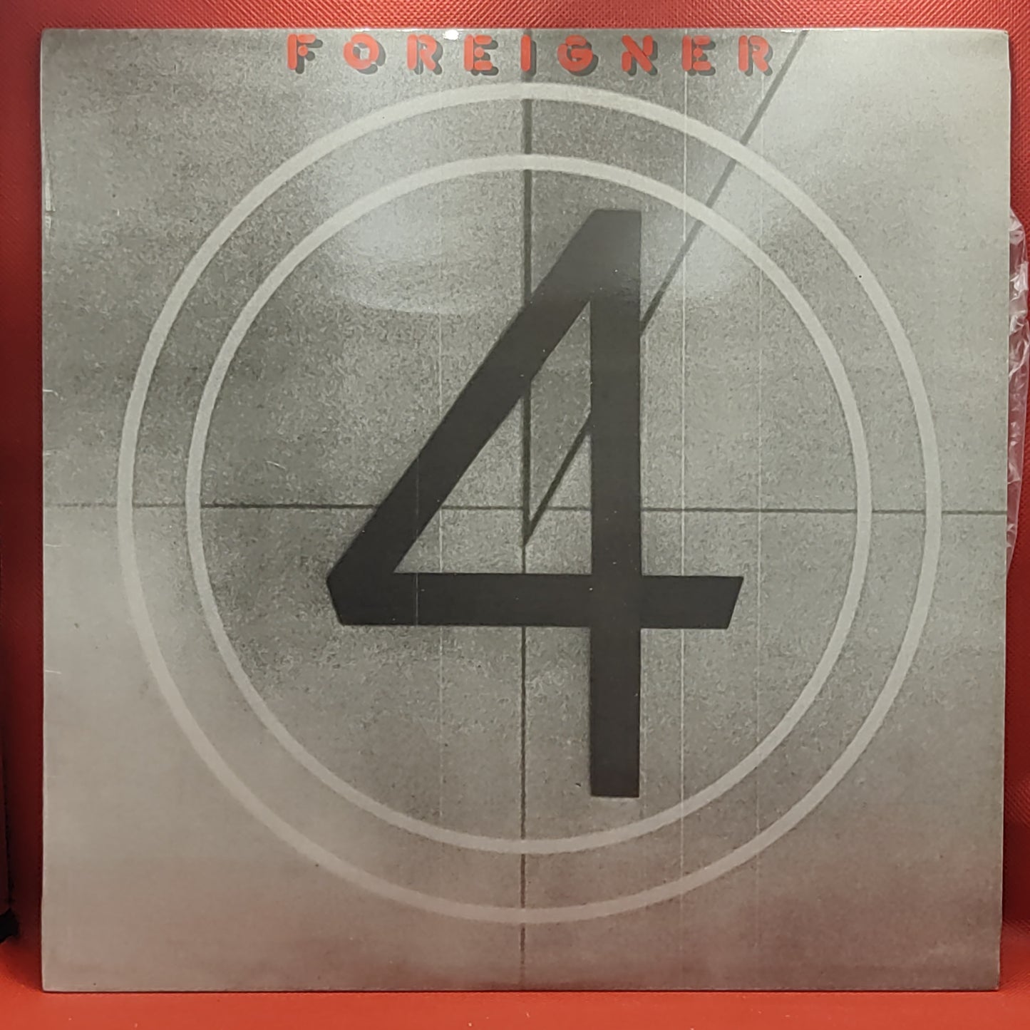 Foreigner – 4