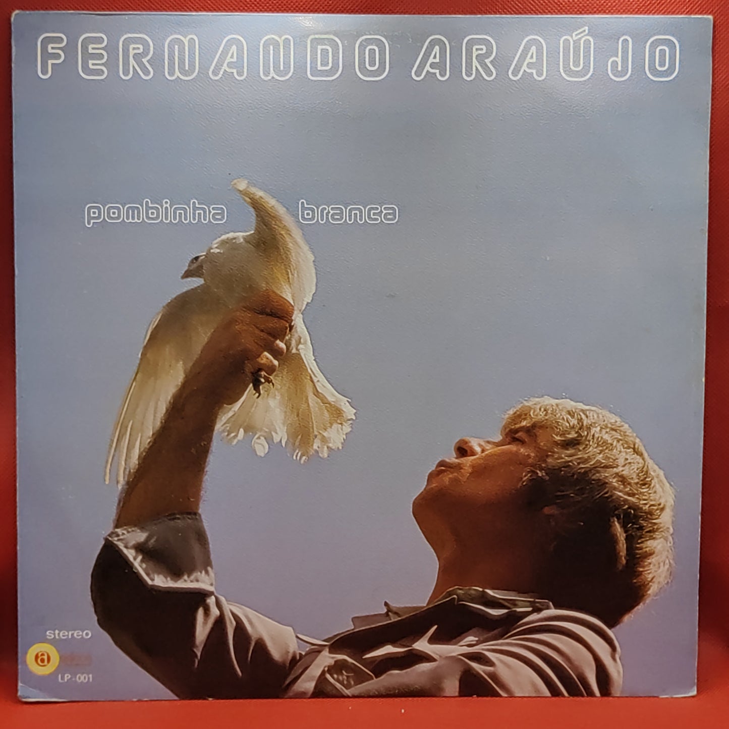 Fernando Araújo - POMBINHA BRANCA