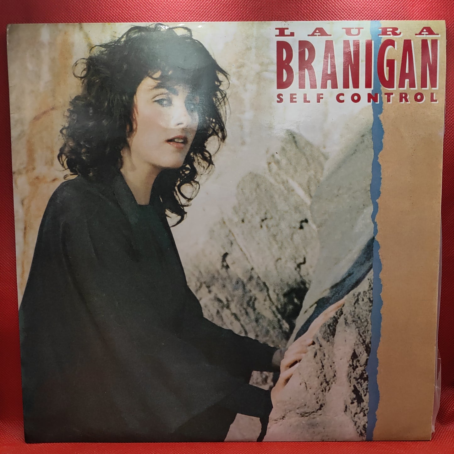 Laura Branigan – Self Control