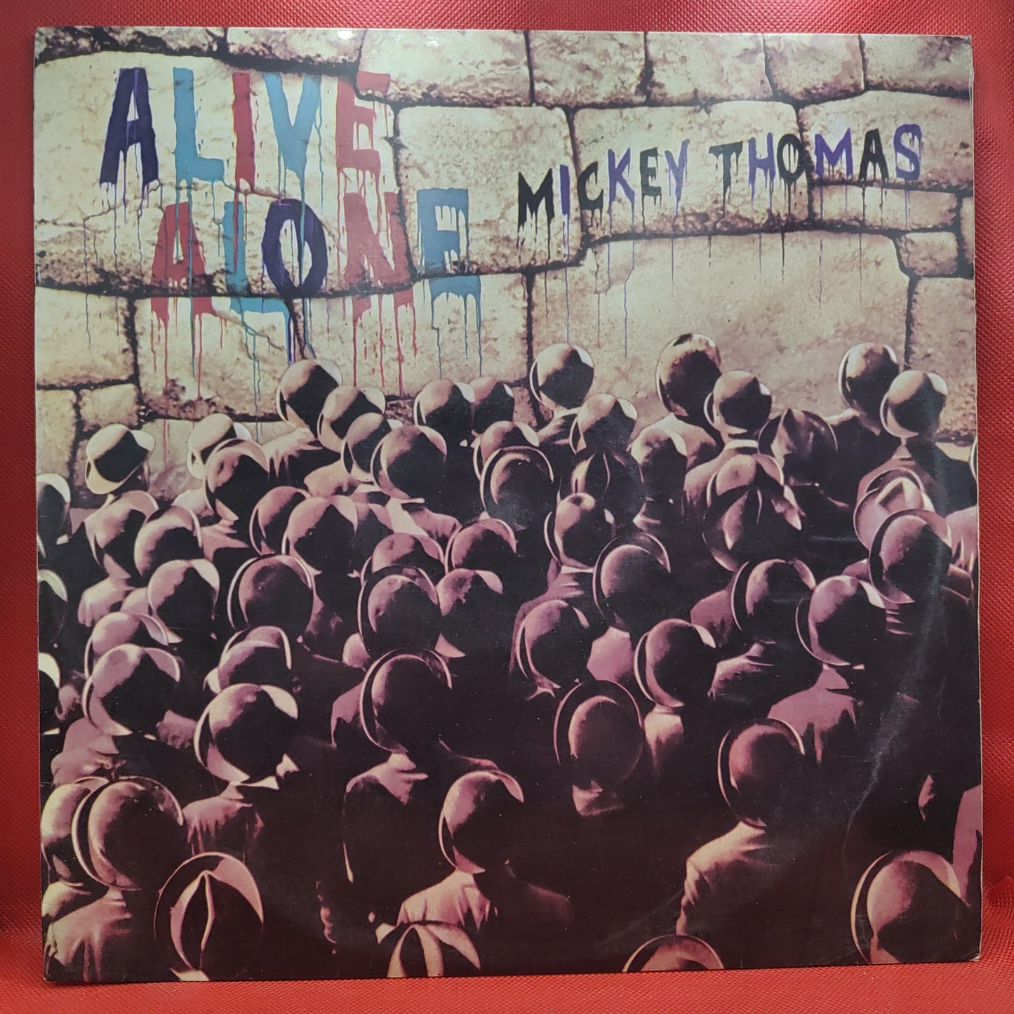 Mickey Thomas – Alive Alone