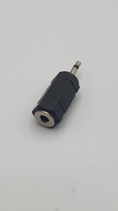 Ficha Adaptador Mono Macho Jack 2,5mm para Jack 3,5mm REF:4690