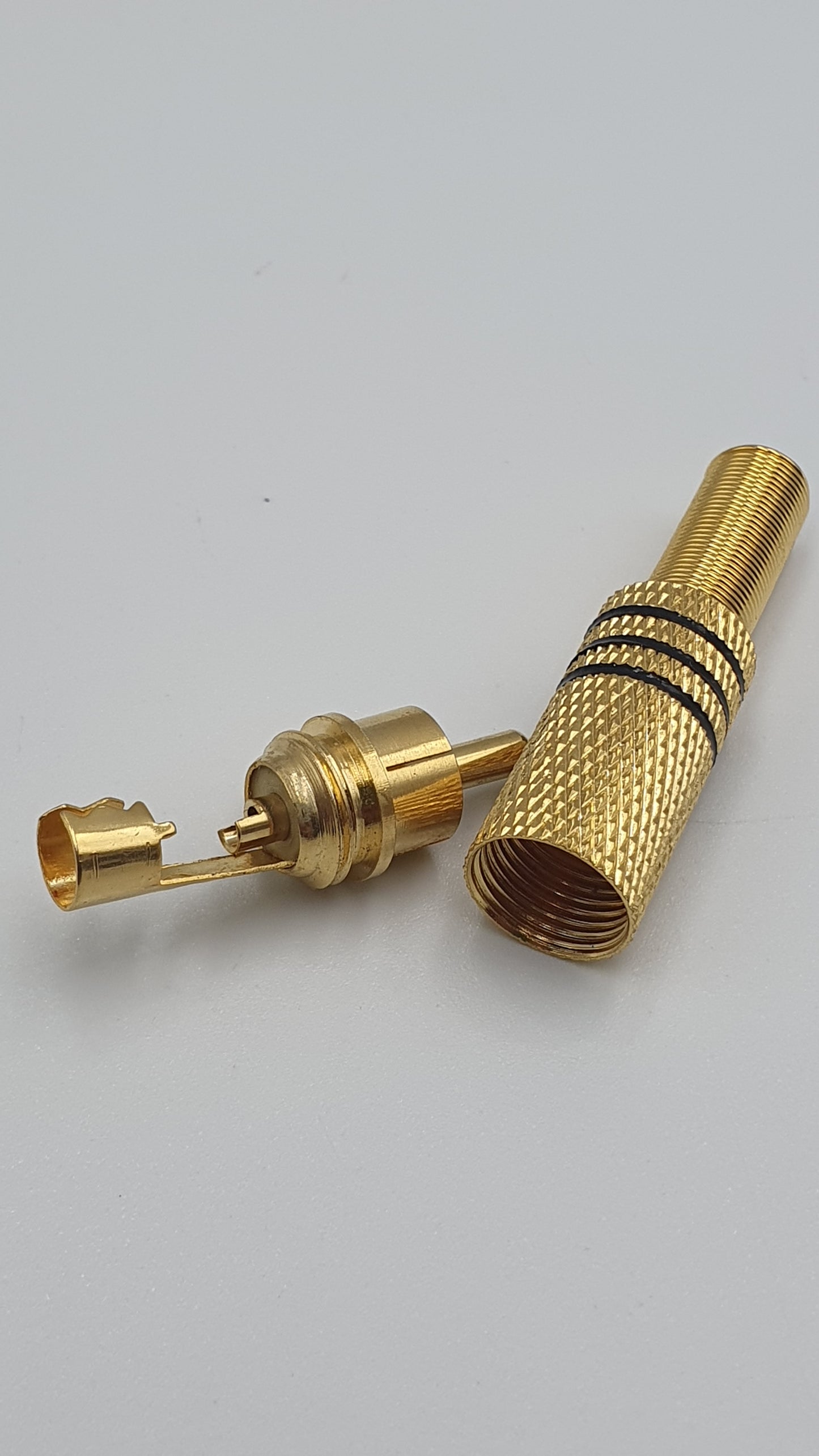 Ficha RCA Macho Dourado Riscas Pretas REF:4000P