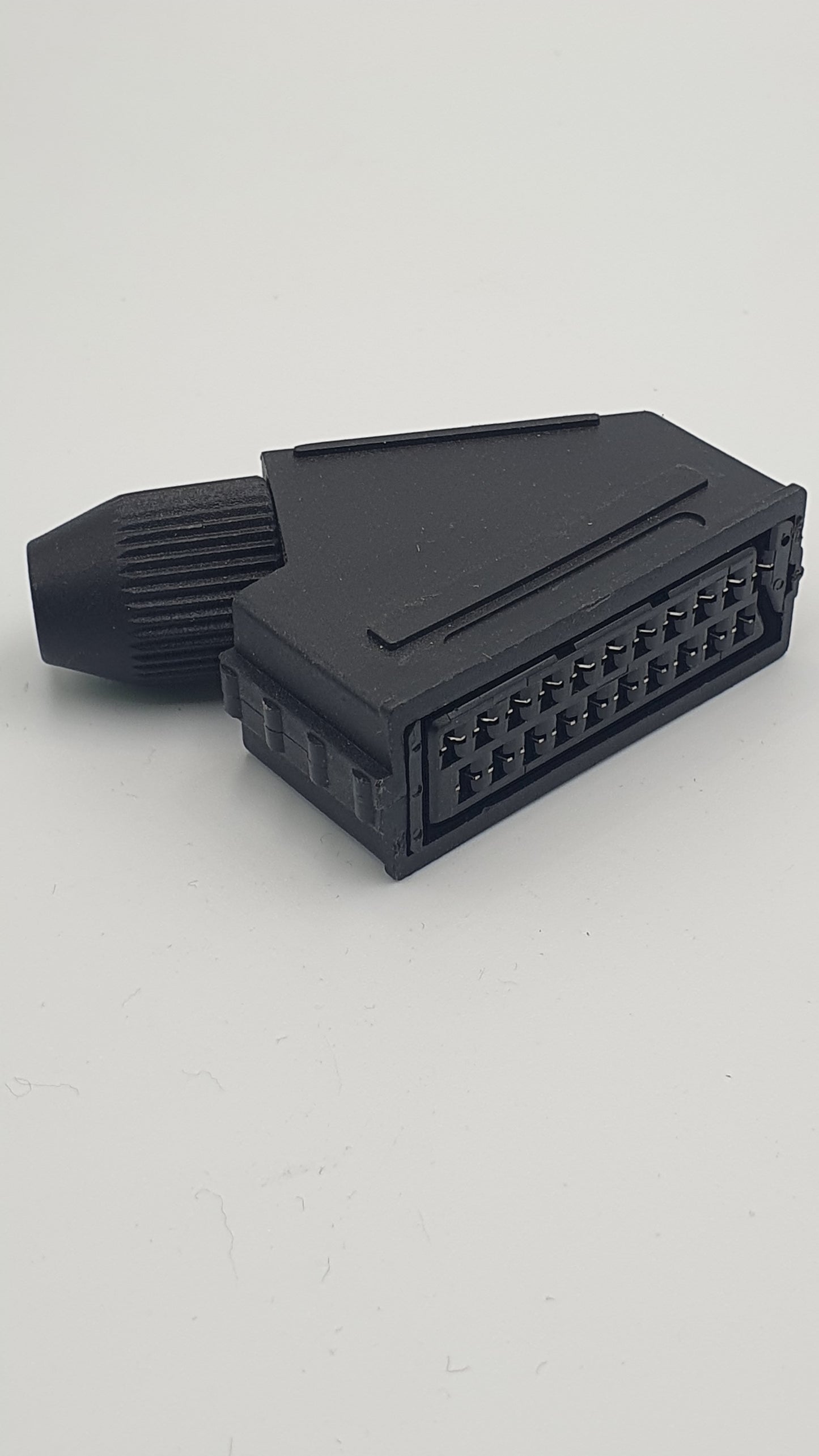 Ficha Scart 21 Pin Femea REF 4580