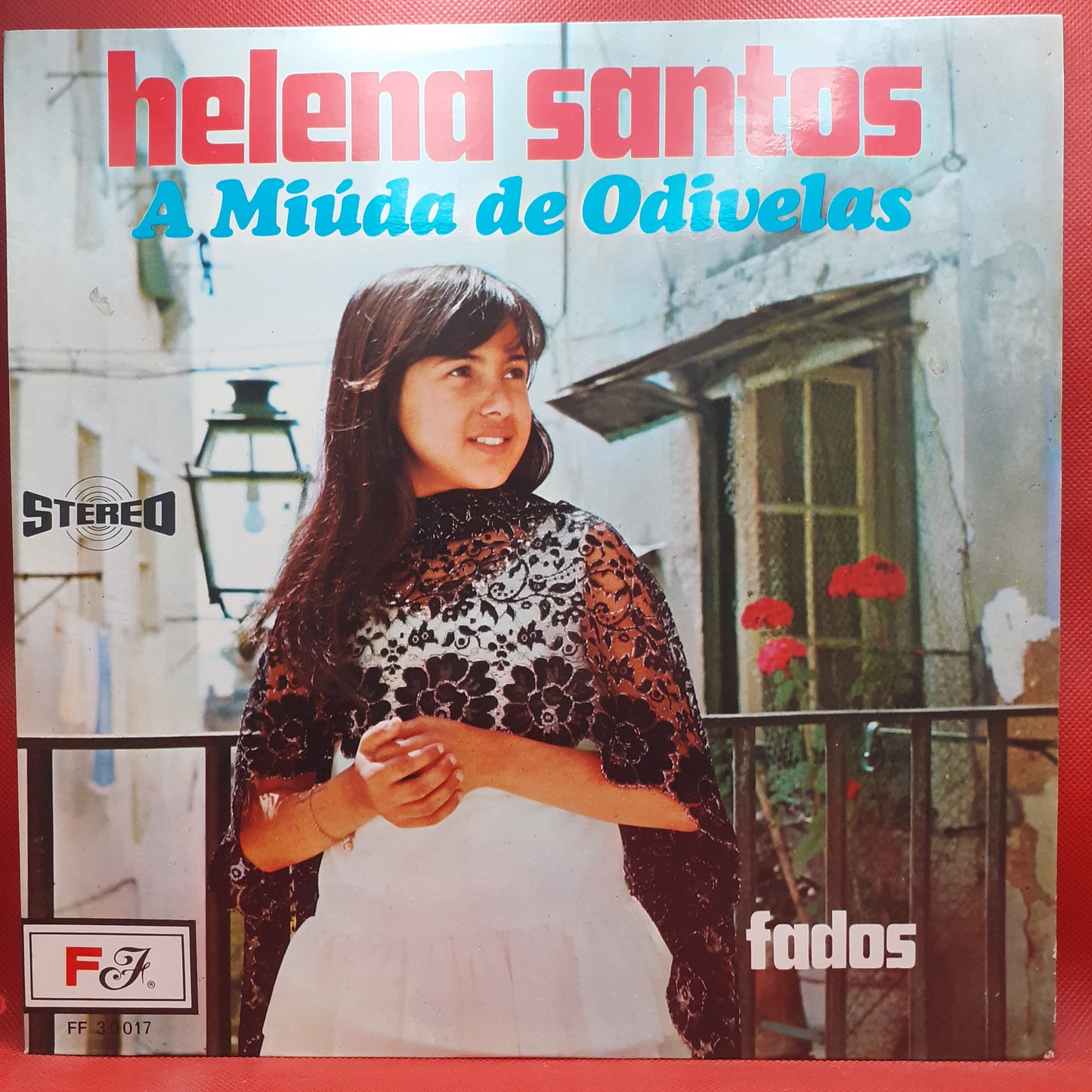 Helena Santos A Miúda De Odivelas – Fados