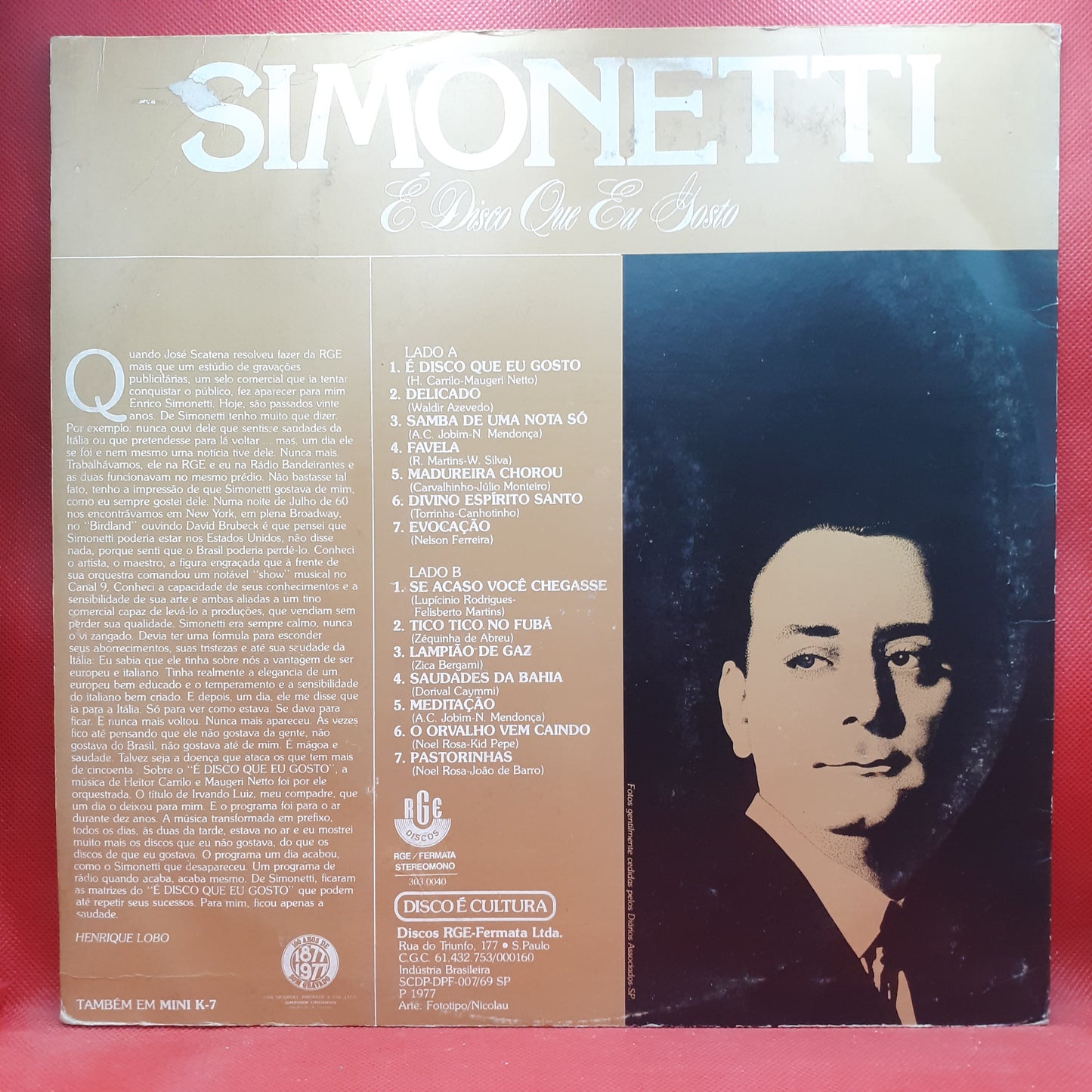 Simonetti* – É Disco Que Eu Gosto