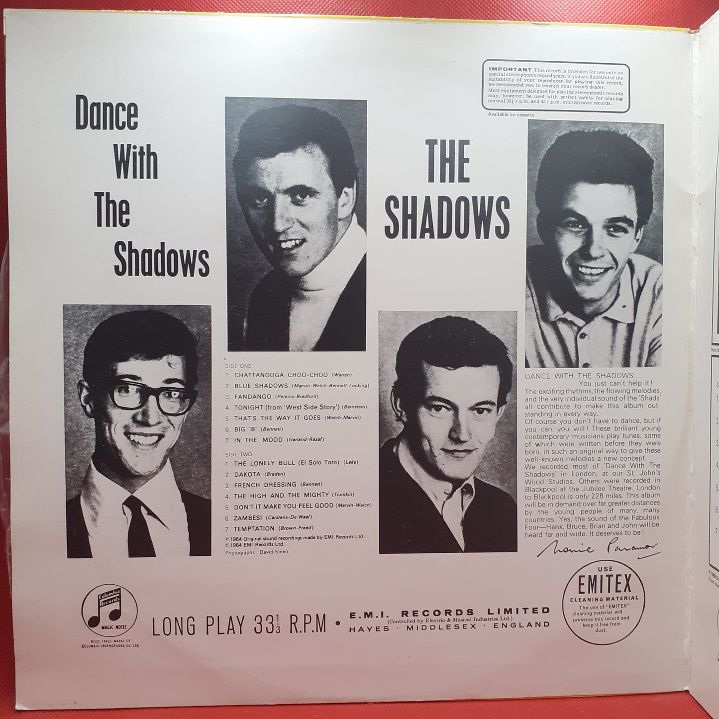 The Shadows – Dance With The Shadows / The Sound Of The Shadows