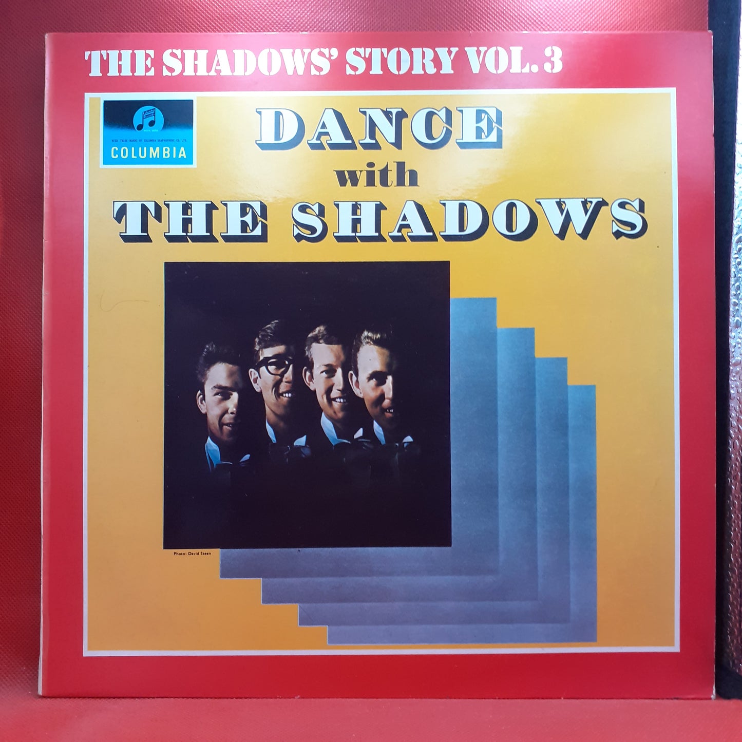 The Shadows – Dance With The Shadows / The Sound Of The Shadows